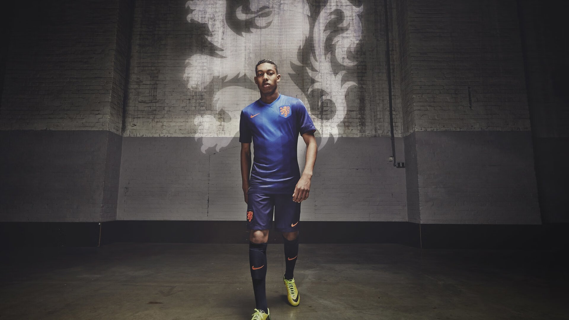 开云电竞中国-单人突破：那些让你屏息凝视的华丽过人，单人技巧